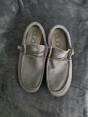 HEY DUDE Wally Corduroy Night Owl Men’s Loafers Size 11 Grey Slip On 110063243